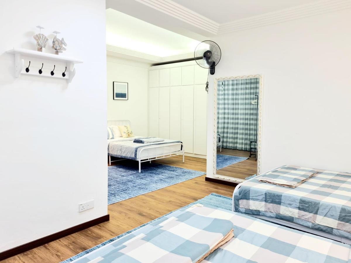 527 Beachhouse L 5 Bedroom With Swimming Pool - 3Min Walk To The Beach Танджунг-Бунга Экстерьер фото
