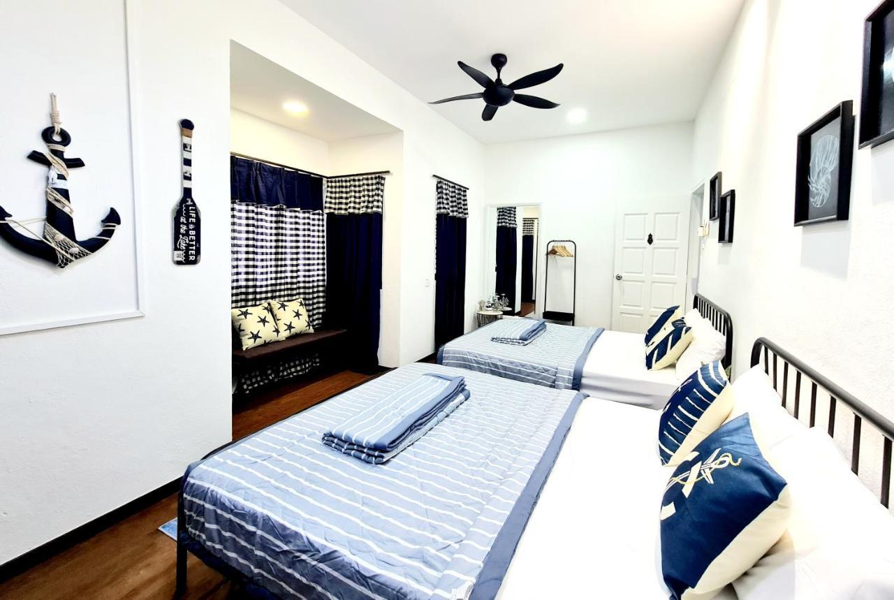 527 Beachhouse L 5 Bedroom With Swimming Pool - 3Min Walk To The Beach Танджунг-Бунга Экстерьер фото