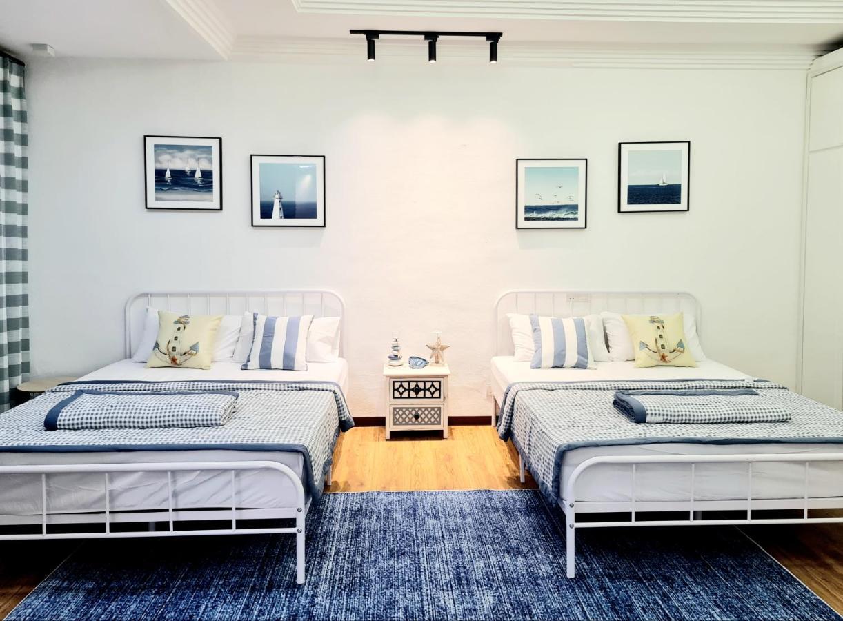 527 Beachhouse L 5 Bedroom With Swimming Pool - 3Min Walk To The Beach Танджунг-Бунга Экстерьер фото