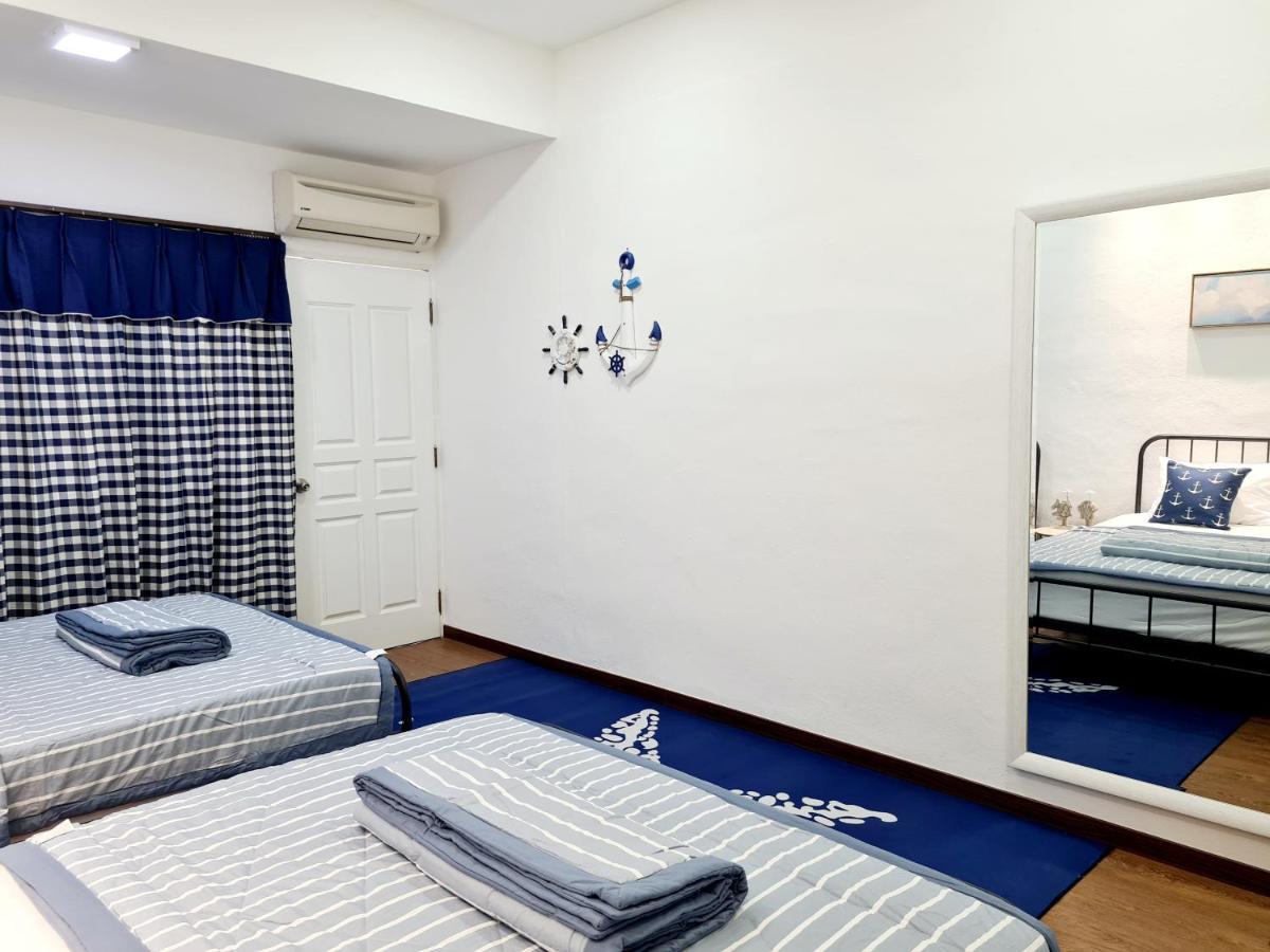 527 Beachhouse L 5 Bedroom With Swimming Pool - 3Min Walk To The Beach Танджунг-Бунга Экстерьер фото